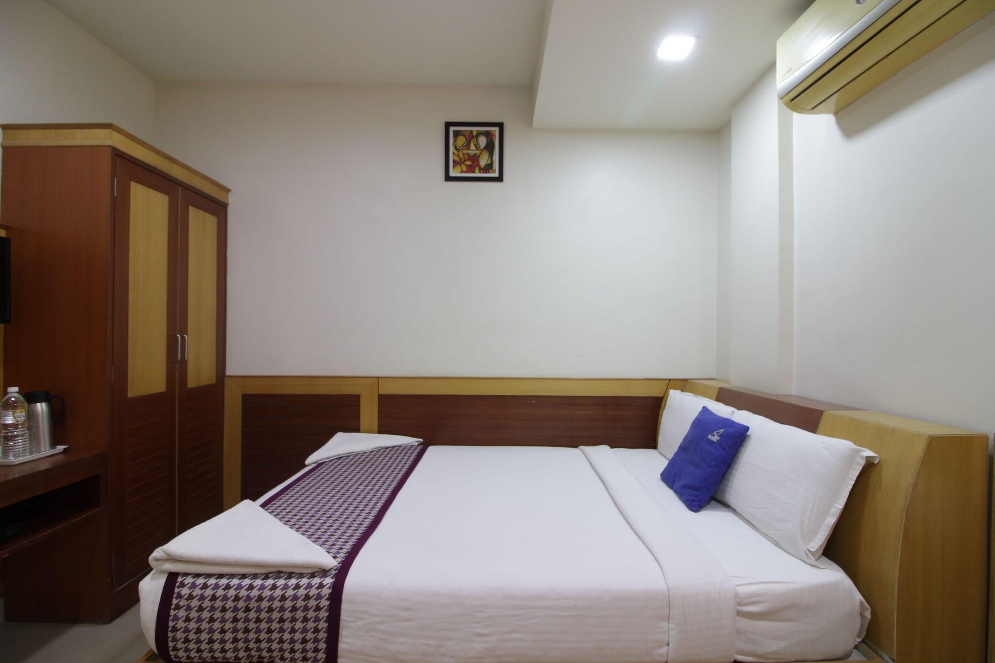 Hotel White Parrot Mysore Exterior photo